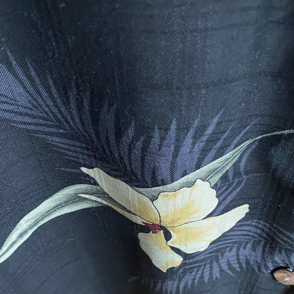 Tommy Bahama Silk Black Floral Button Down Shirt - Picture 6 of 6
